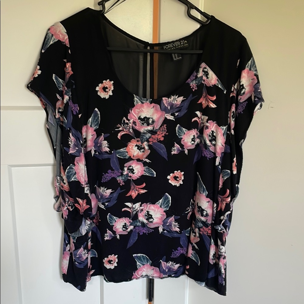 Forever 21 Black Ruffled Cap Sleeve Blouse